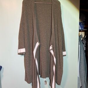 Roni Rabl olive green and cream open cardigan